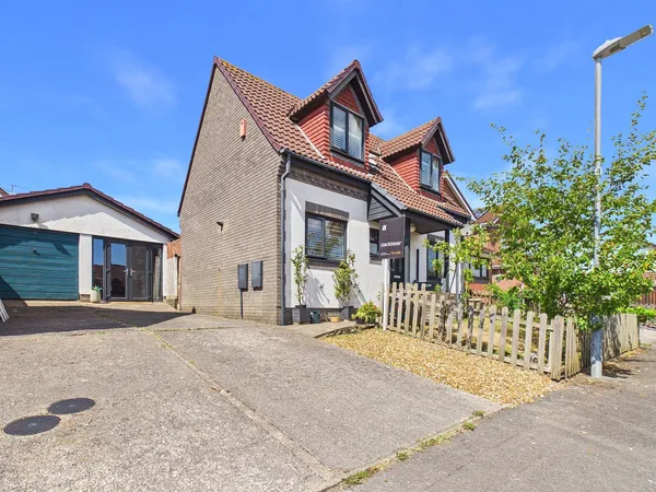Cook Road, Barry, CF62