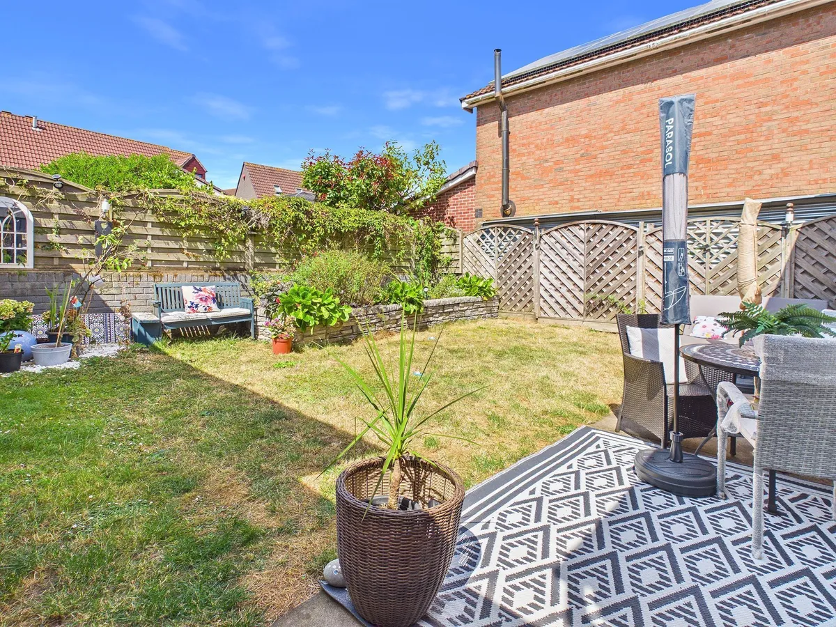 Cook Road, Barry, CF62