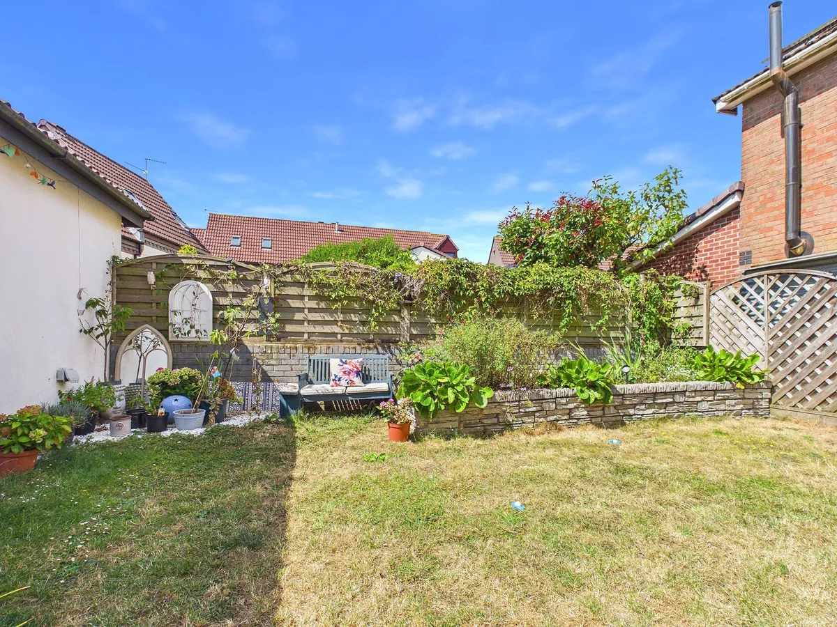Cook Road, Barry, CF62