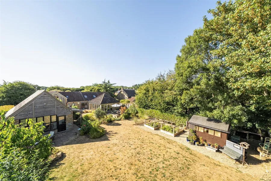 Property Image 16
