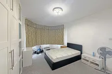 Wren Avenue, BRENT