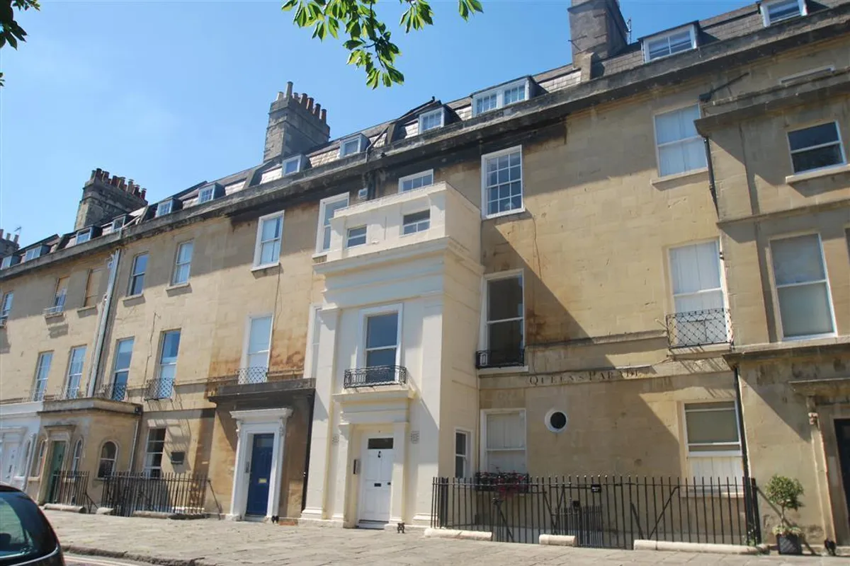 Queens Parade, BATH