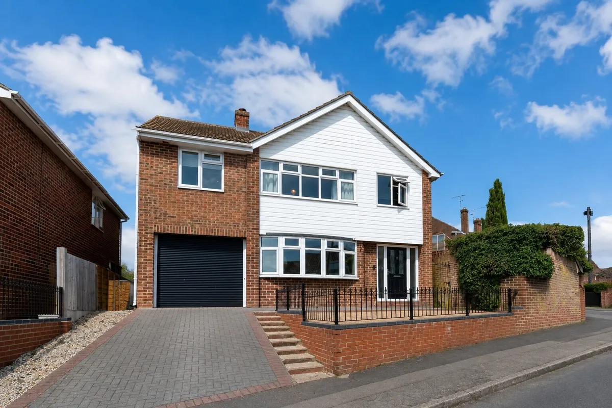 Acorn Avenue, Braintree