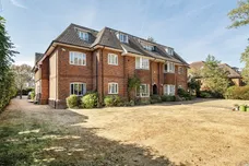 Shoppenhangers Road, Maidenhead