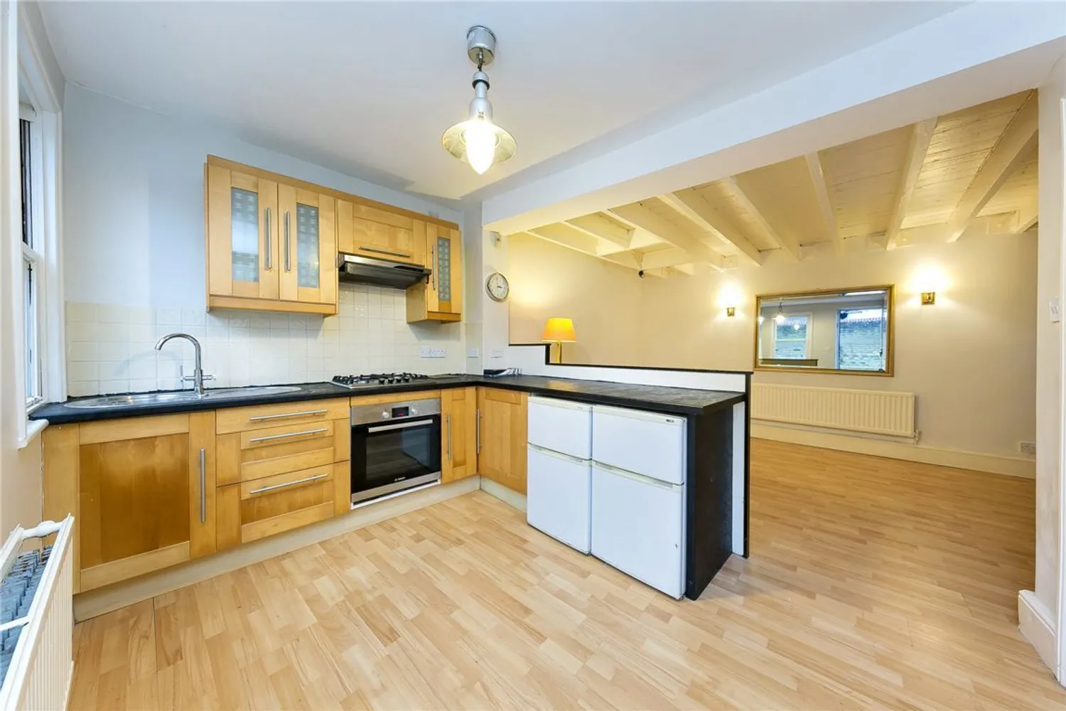 Stanley Road, Teddington, TW11 photo 2