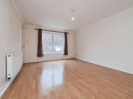 Lord Roberts Road, Beverley thumb 3