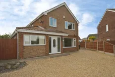 Old Village Street, Gunness, SCUNTHORPE