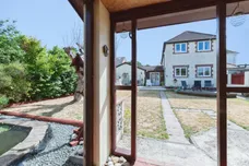 Dewlands Road, Verwood