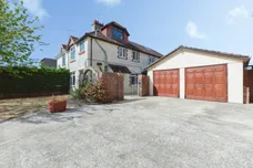 Dewlands Road, Verwood