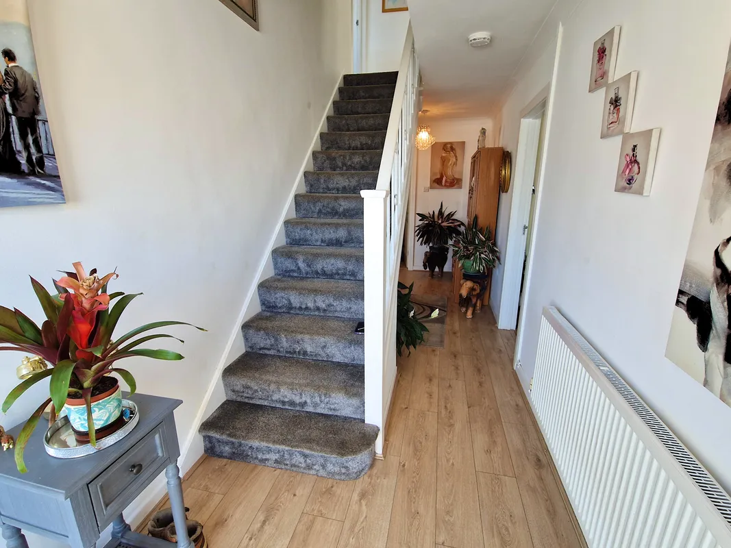 CARLTON PLACE, PORTHCAWL, CF36 3ET