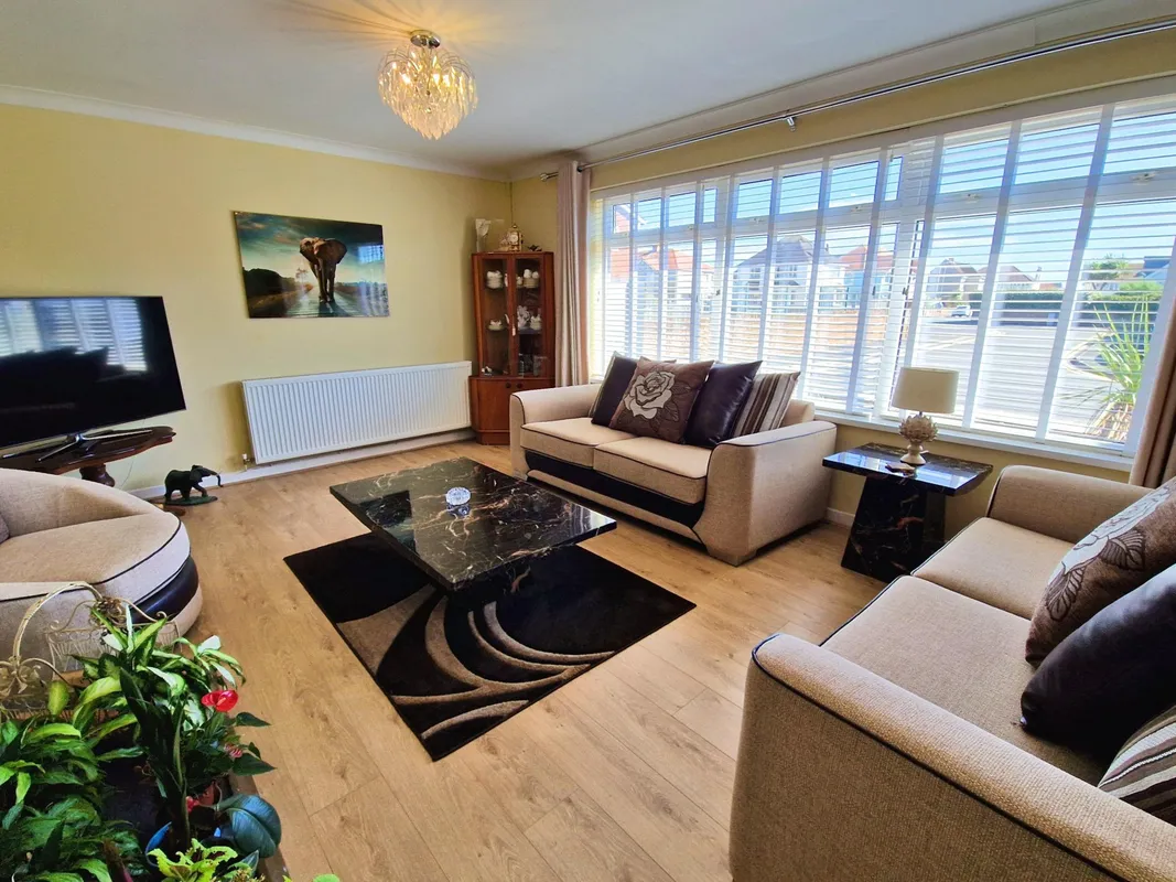 CARLTON PLACE, PORTHCAWL, CF36 3ET