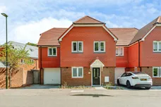 Holly Drive, Copthorne, Crawley
