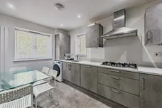 Holly Drive, Copthorne, Crawley