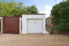 Broadlands Close, Salisbury