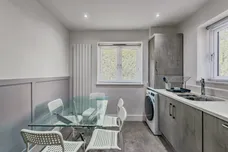 Holly Drive, Copthorne, Crawley