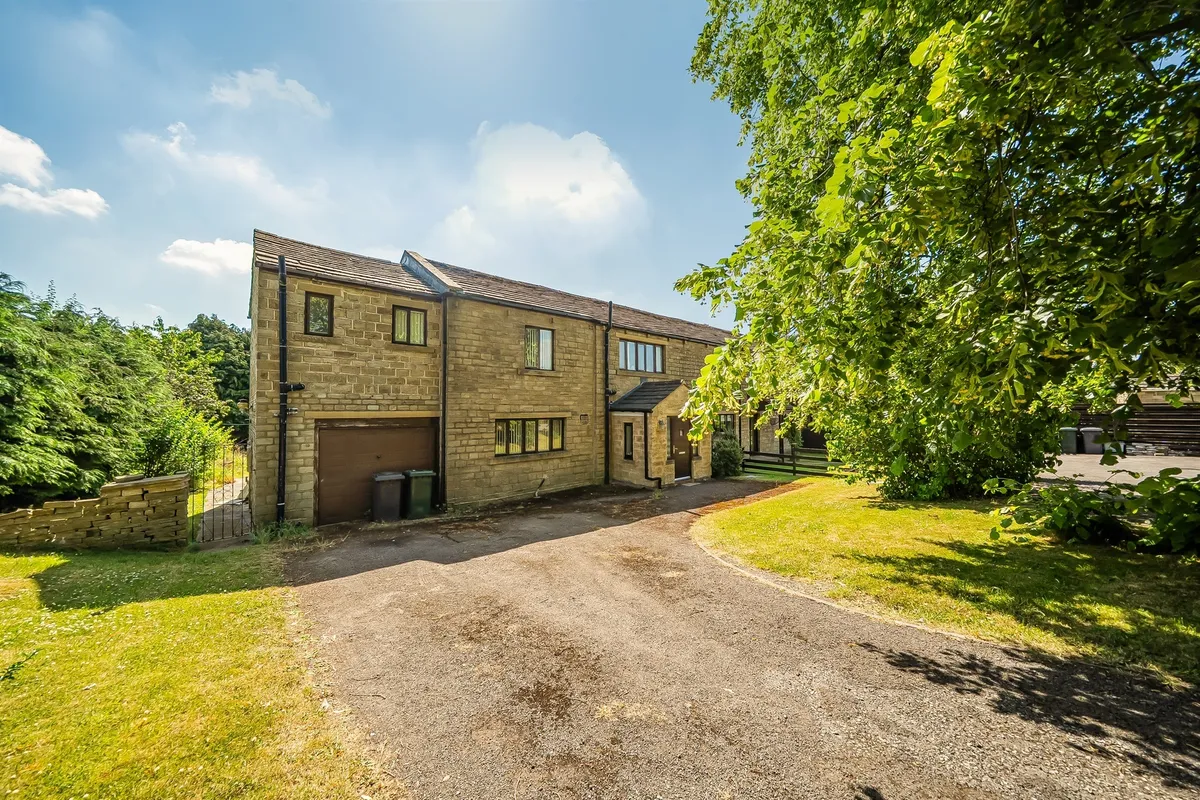 Park Drive, Shelley, Huddersfield