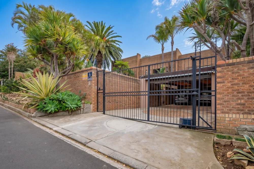 South Africa, Western Cape, Heldervue, Primula Street, 8
