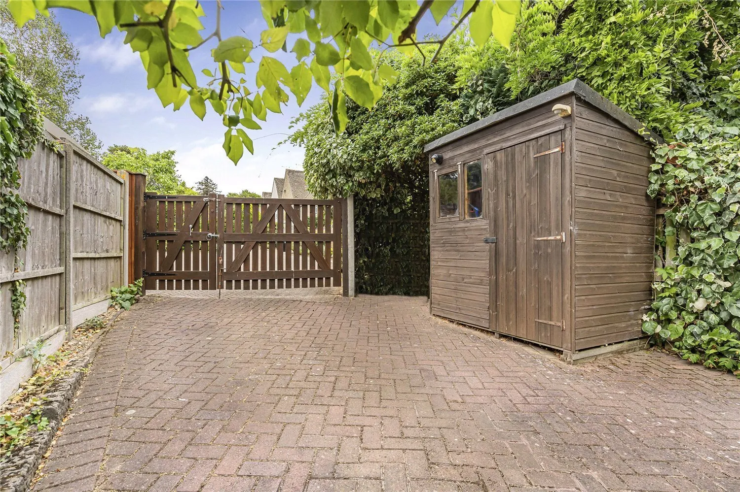 North Street, Oundle, PE8 photo 11