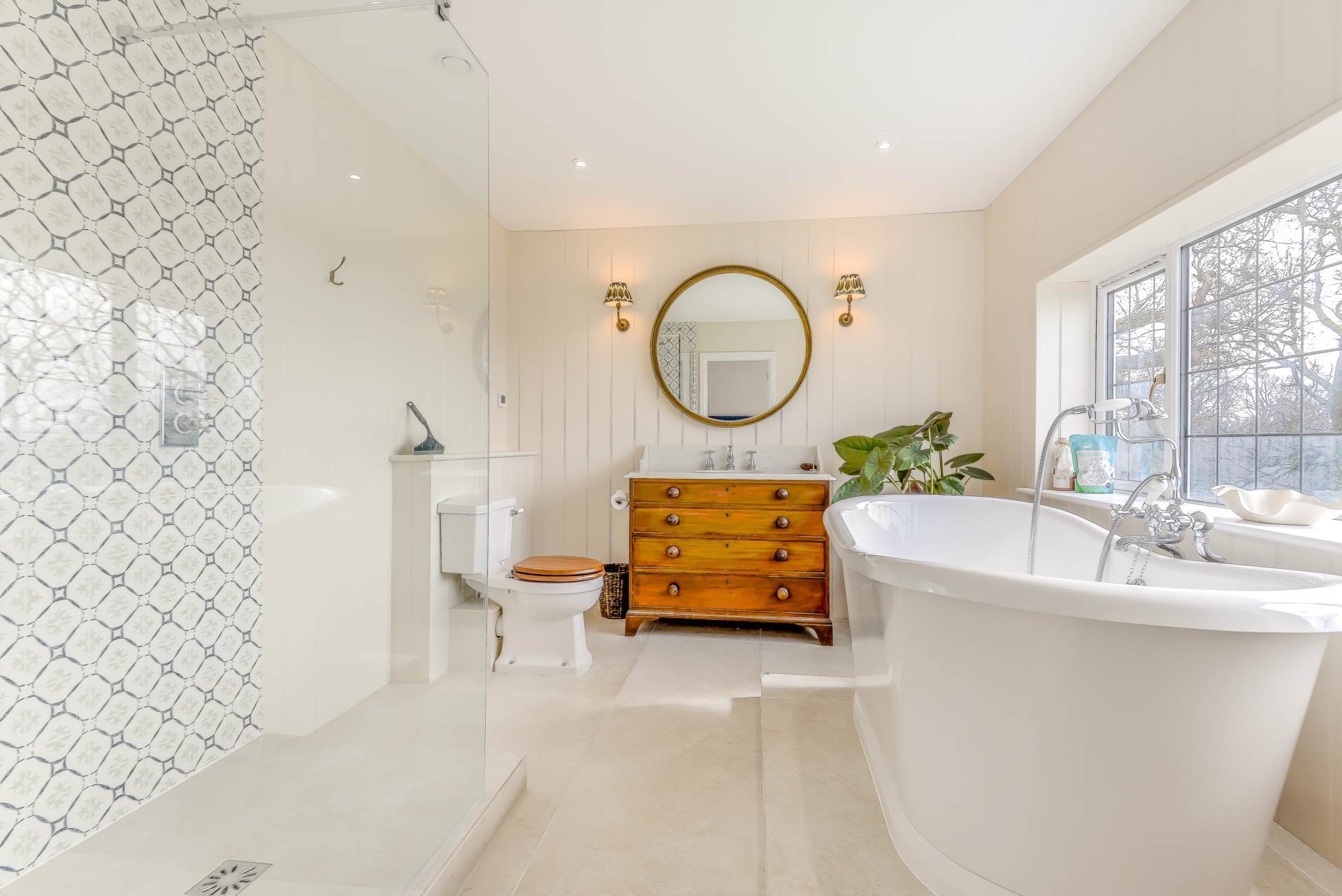 East Knoyle, Country House & Equestrian, 9 Acres. Image 26