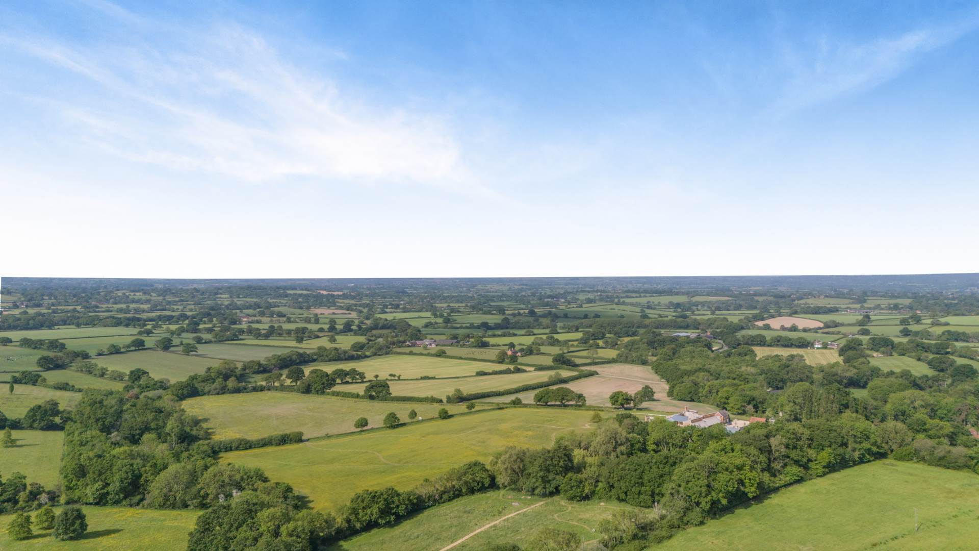 East Knoyle, Country House & Equestrian, 9 Acres. Image 27