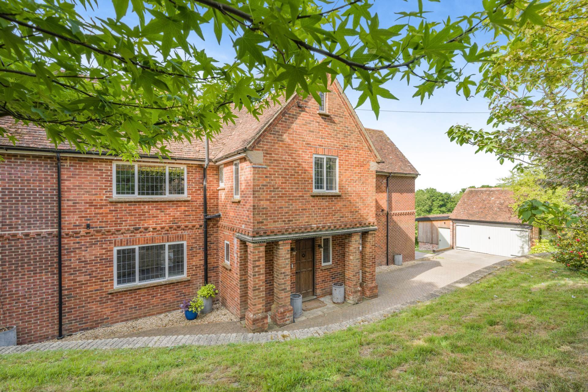 East Knoyle, Country House & Equestrian, 9 Acres. Image 36