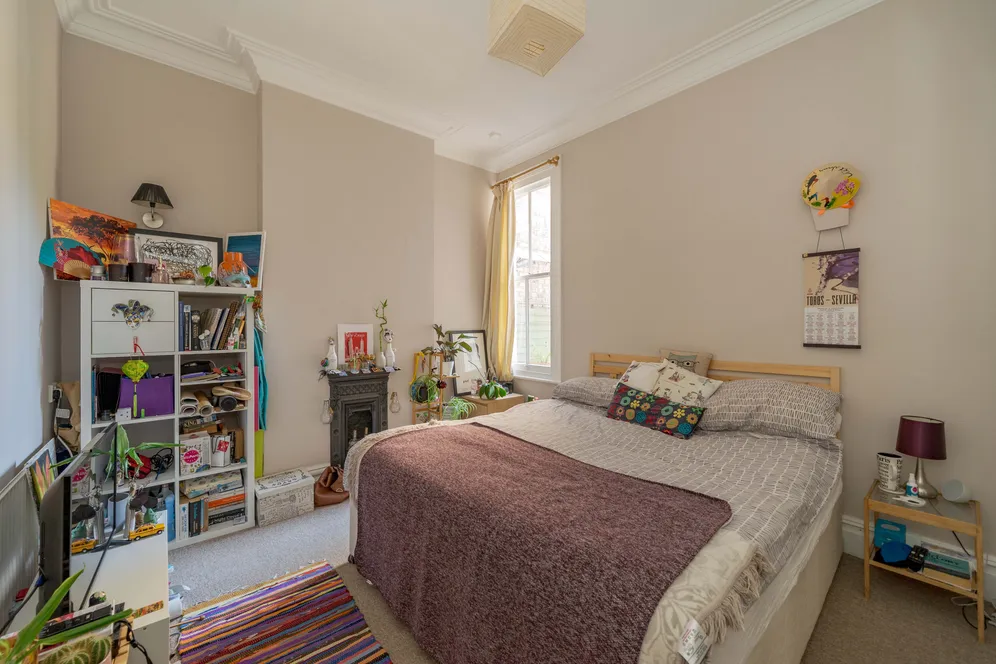 Granville Gardens, Ealing, W5 photo 15