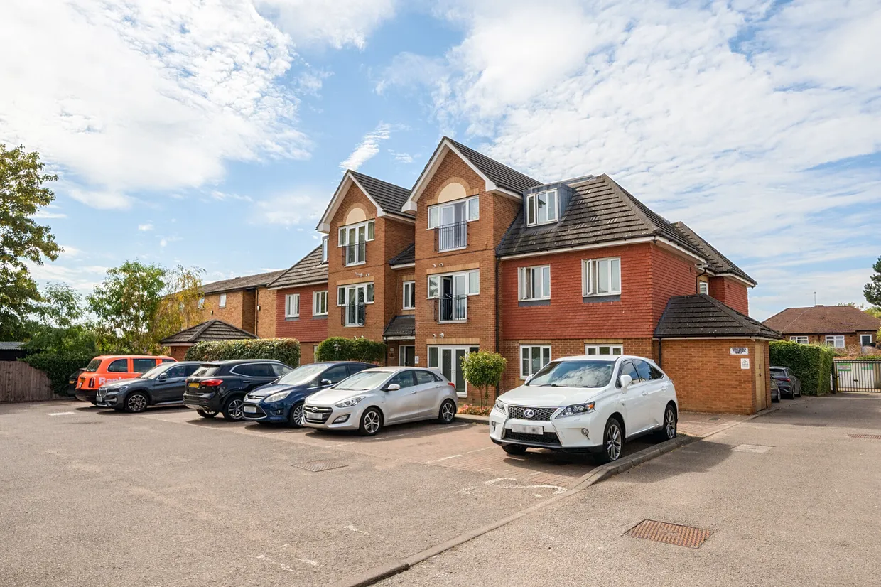 1 Turners Close, Whetstone, N20 photo 7