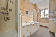 Ogbourne St. George, Marlborough, SN8 photo 36