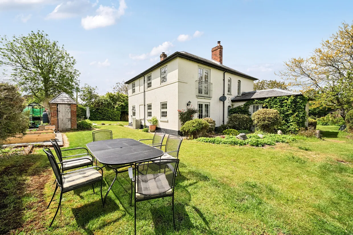 Stanton St Bernard, Marlborough, SN8 photo 8