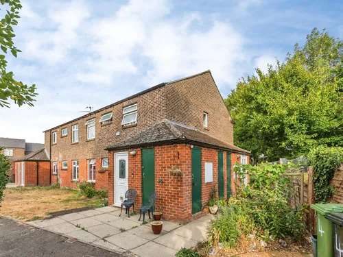 Retreat Gardens, Crowmarsh Gifford, Wallingfordphoto