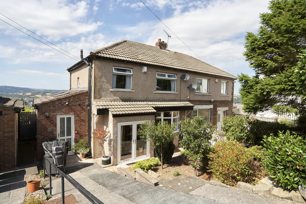 Low Ash Drive, Wrose, Shipley