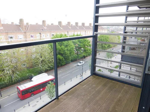 Bloemfontein Road, Shepherds Bush, Londonphoto