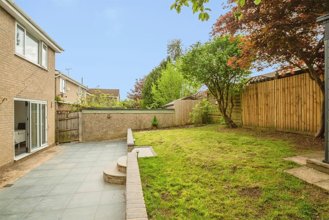Property photo 24