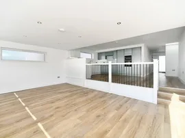 Crescent Drive South, Brighton thumb 3