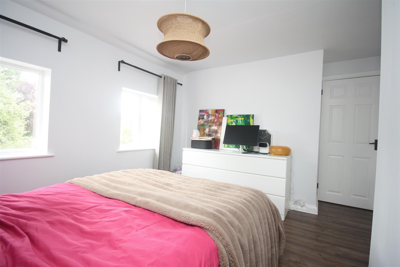 St. Johns Road, Bletchley, Milton Keynes Image 15