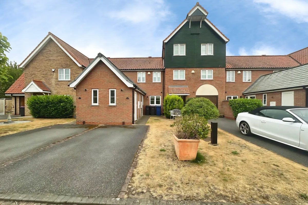 Park Lane, Burton Waters, LINCOLN