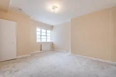 Vicarage Gate London W8 photo 1