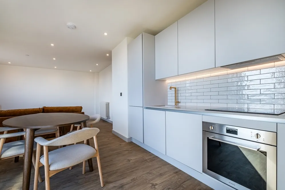 The Eades, 11 Selborne Road London E17 photo 3