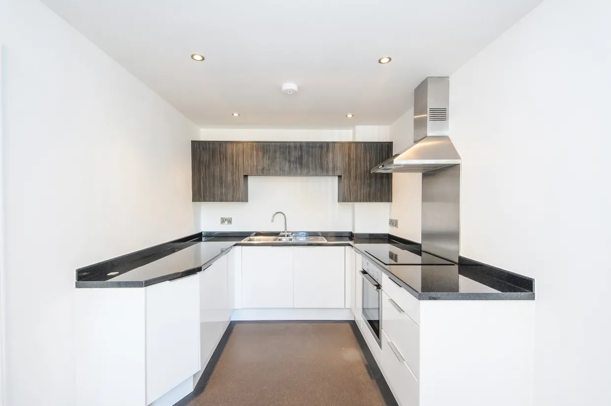 Montpellier Terrace Cheltenham GL50 photo 4