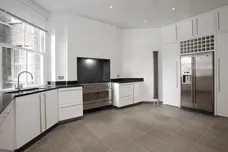 Oakwood Court London W14 photo 3