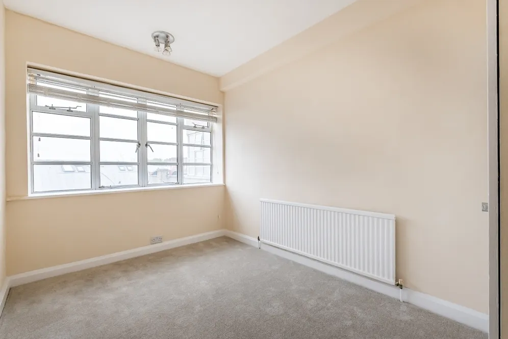Vicarage Gate London W8 photo 9
