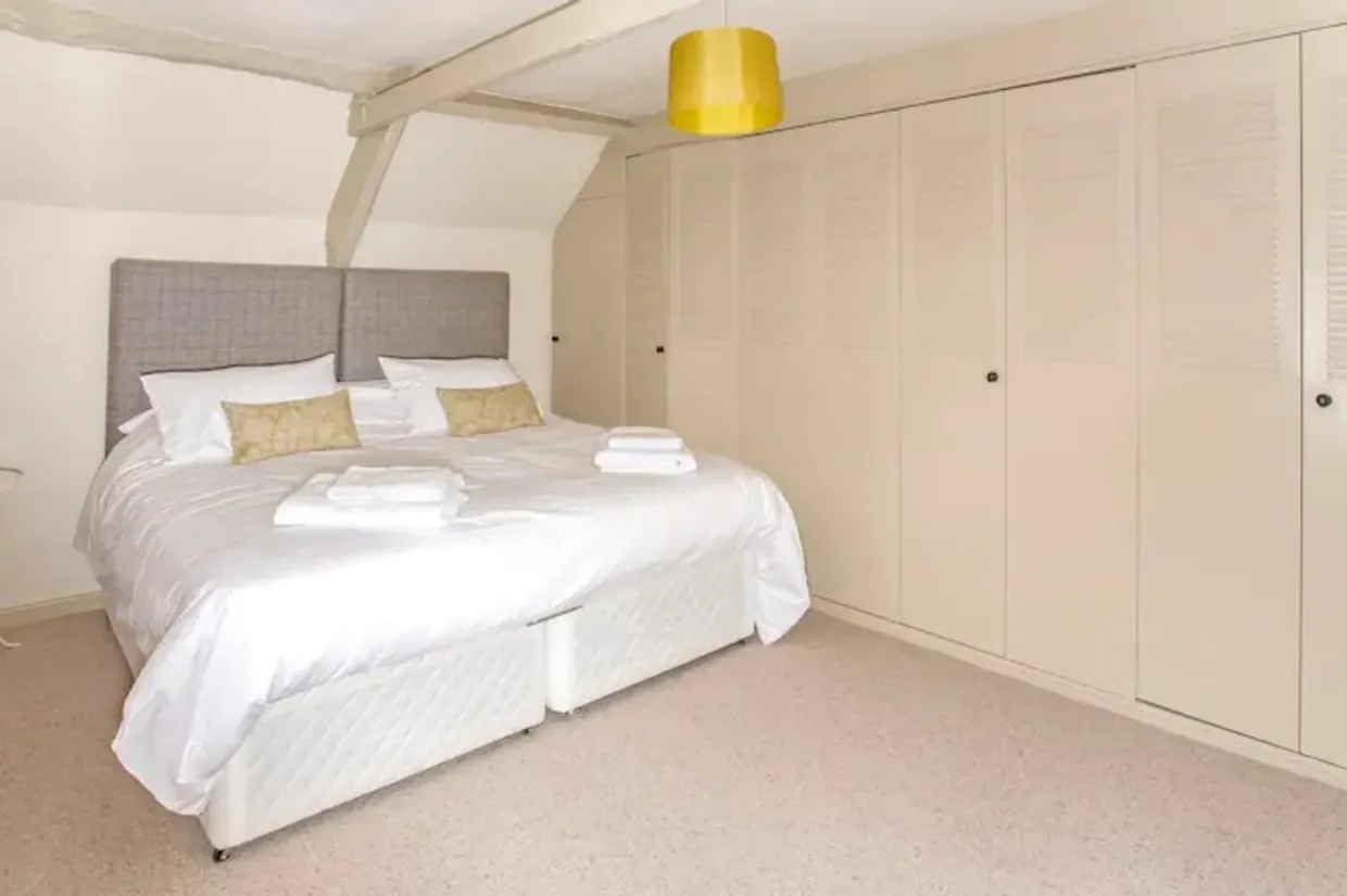 Vicarage Street Painswick GL6 photo 7