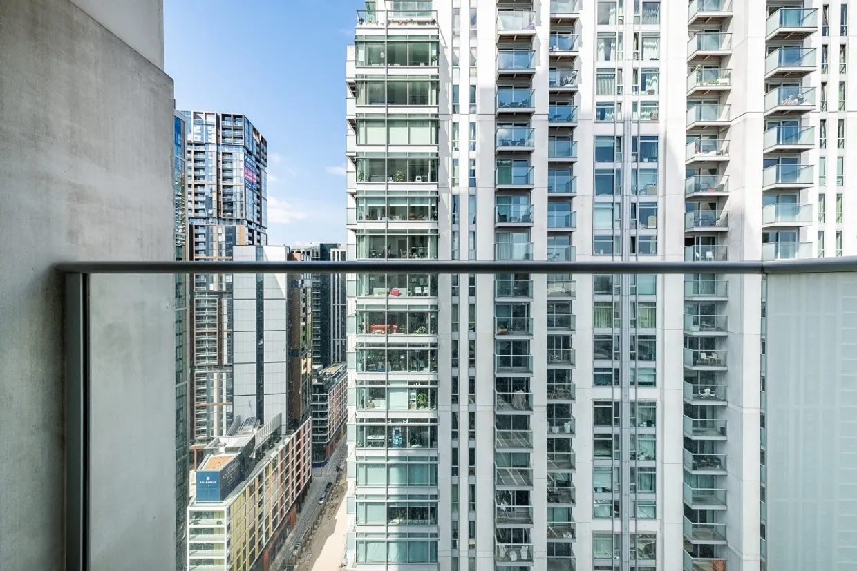 Pan Peninsula Square, E14 photo 10