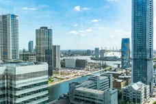 Pan Peninsula Square, E14 photo 12