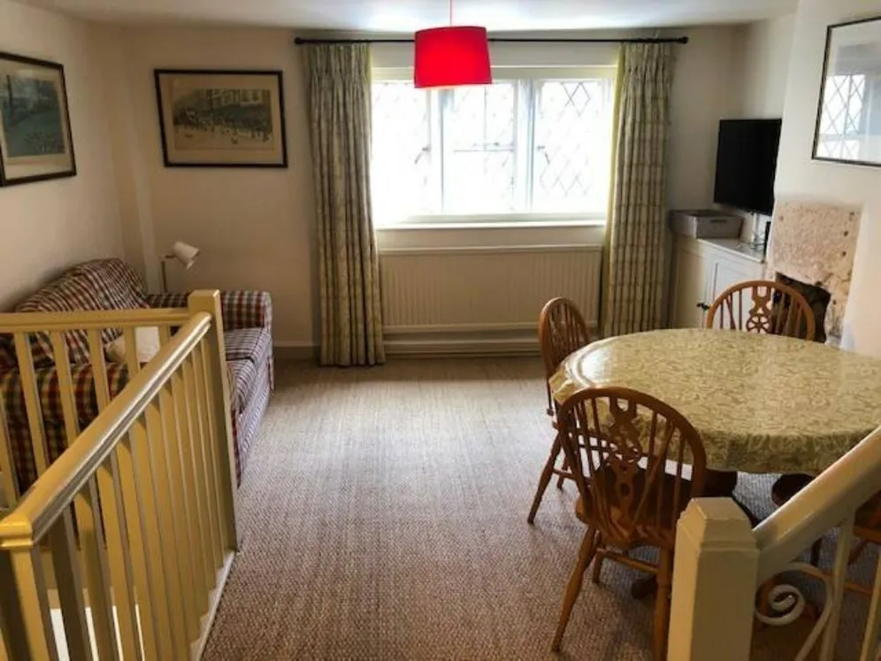 Vicarage Street Painswick GL6 photo 19
