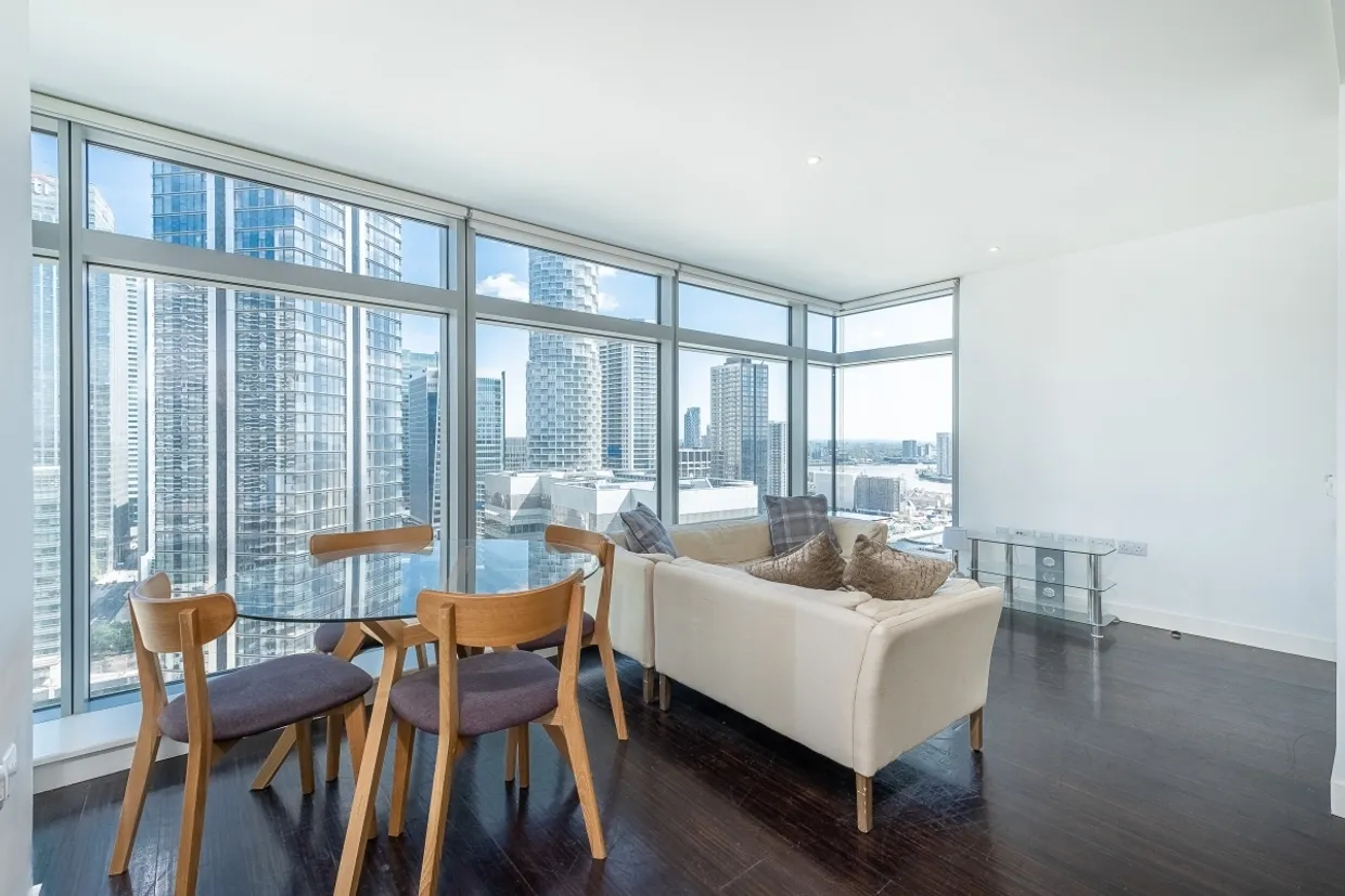 Pan Peninsula Square, E14 photo 14