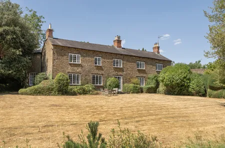 Maidford Road, Farthingstone, NN12
