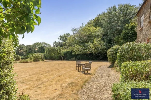 Maidford Road, Farthingstone, NN12 photo 21