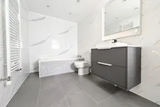 Ashgrove, Llanharry, PONTYCLUN