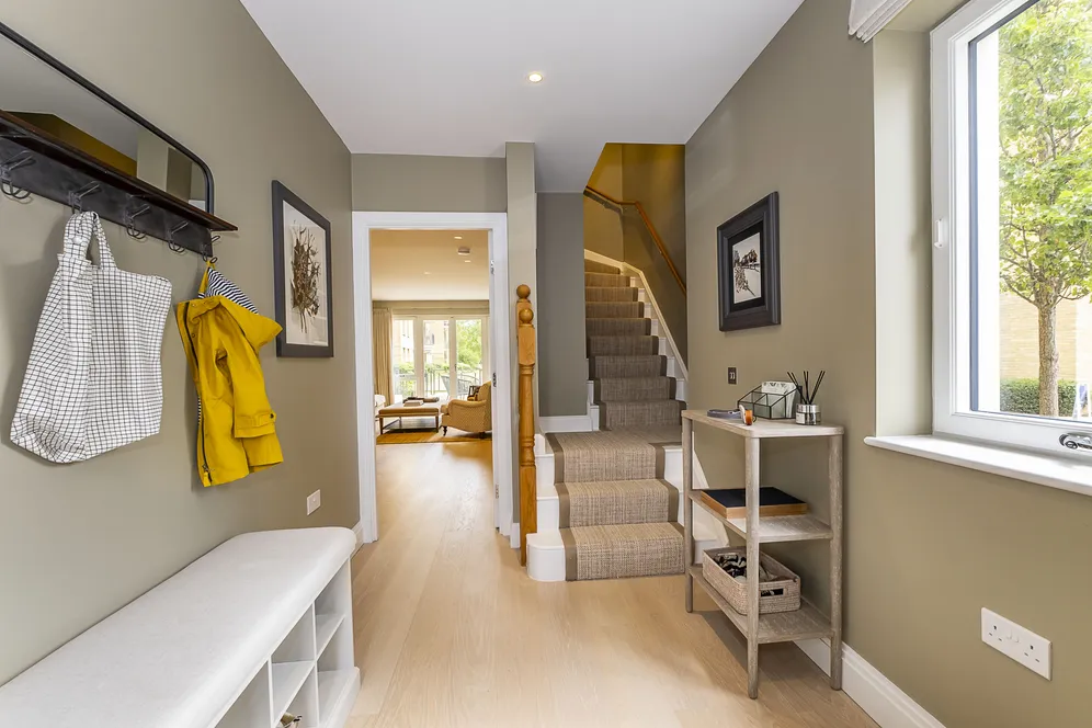 Broom Road, Teddington, TW11 photo 14